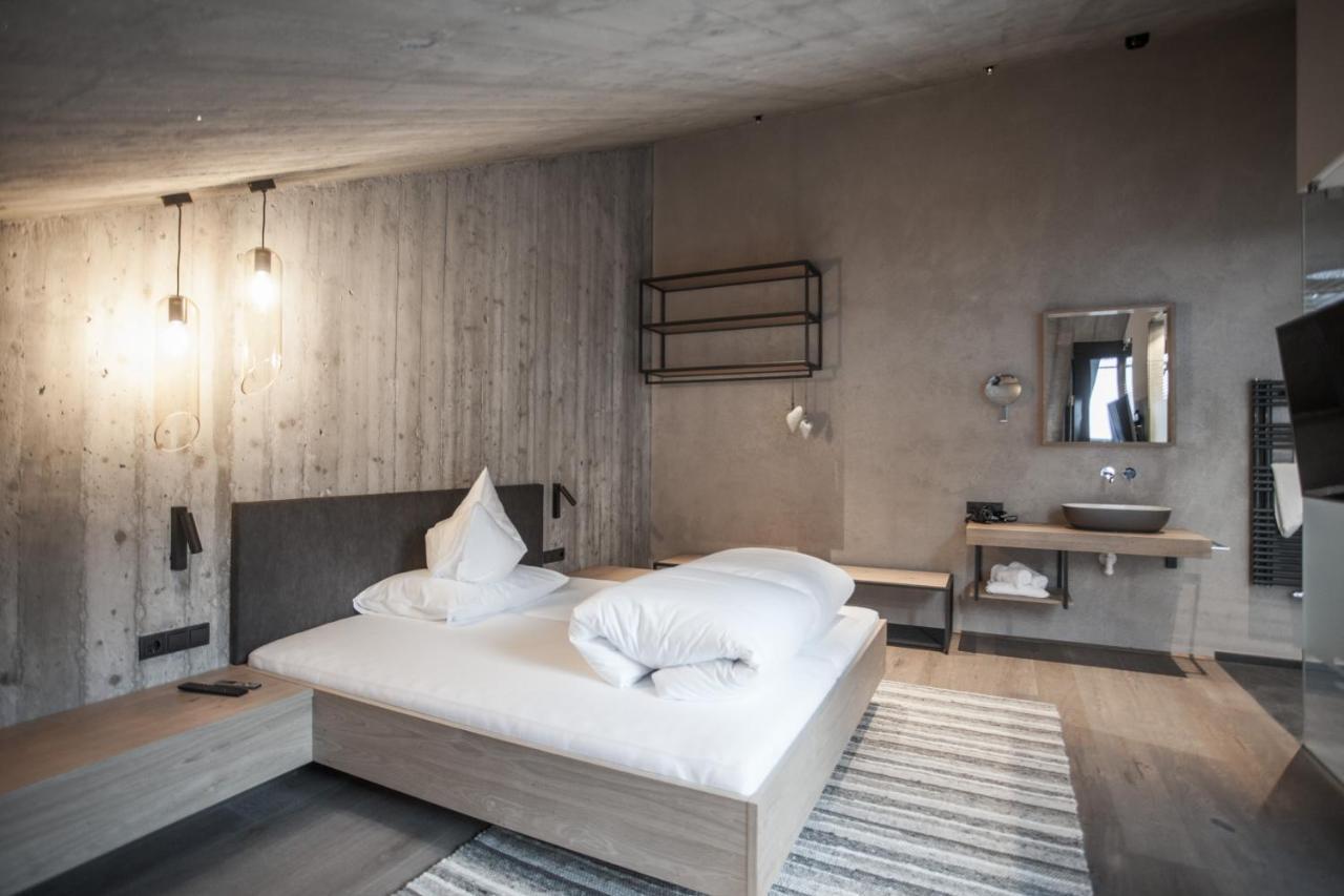 Glanz & Glory Appartements Laengenfeld Exterior foto