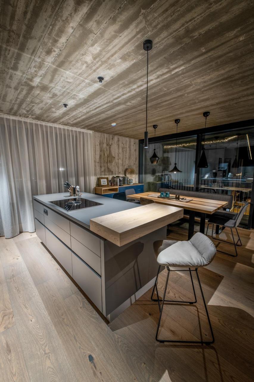 Glanz & Glory Appartements Laengenfeld Exterior foto